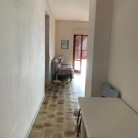 Appartamento Scalea דירה *